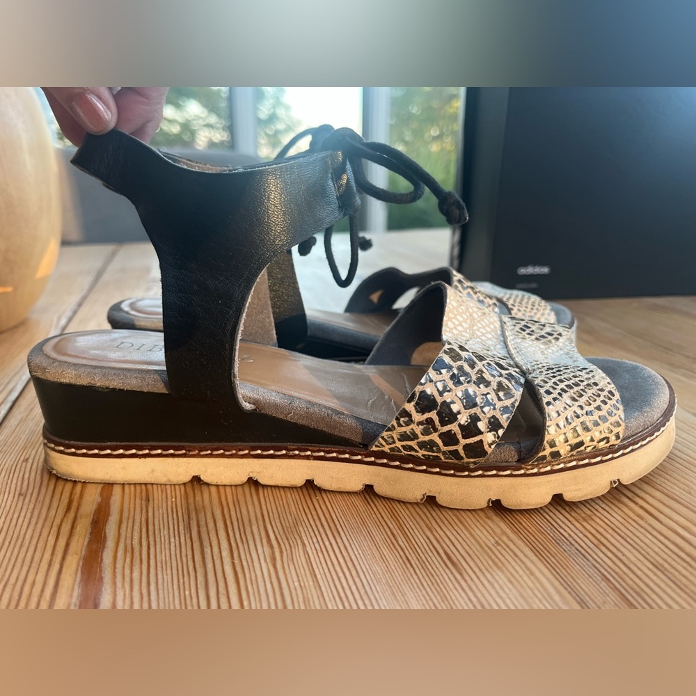 Elegant Black and Cream Wedge Sandals